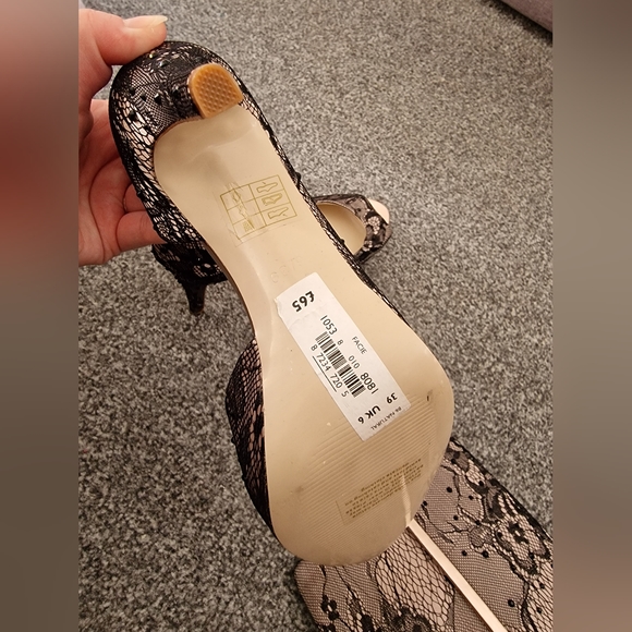 Brand new faith shoes and matching clutch bag. Shoes size 6 - Picture 2 of 7